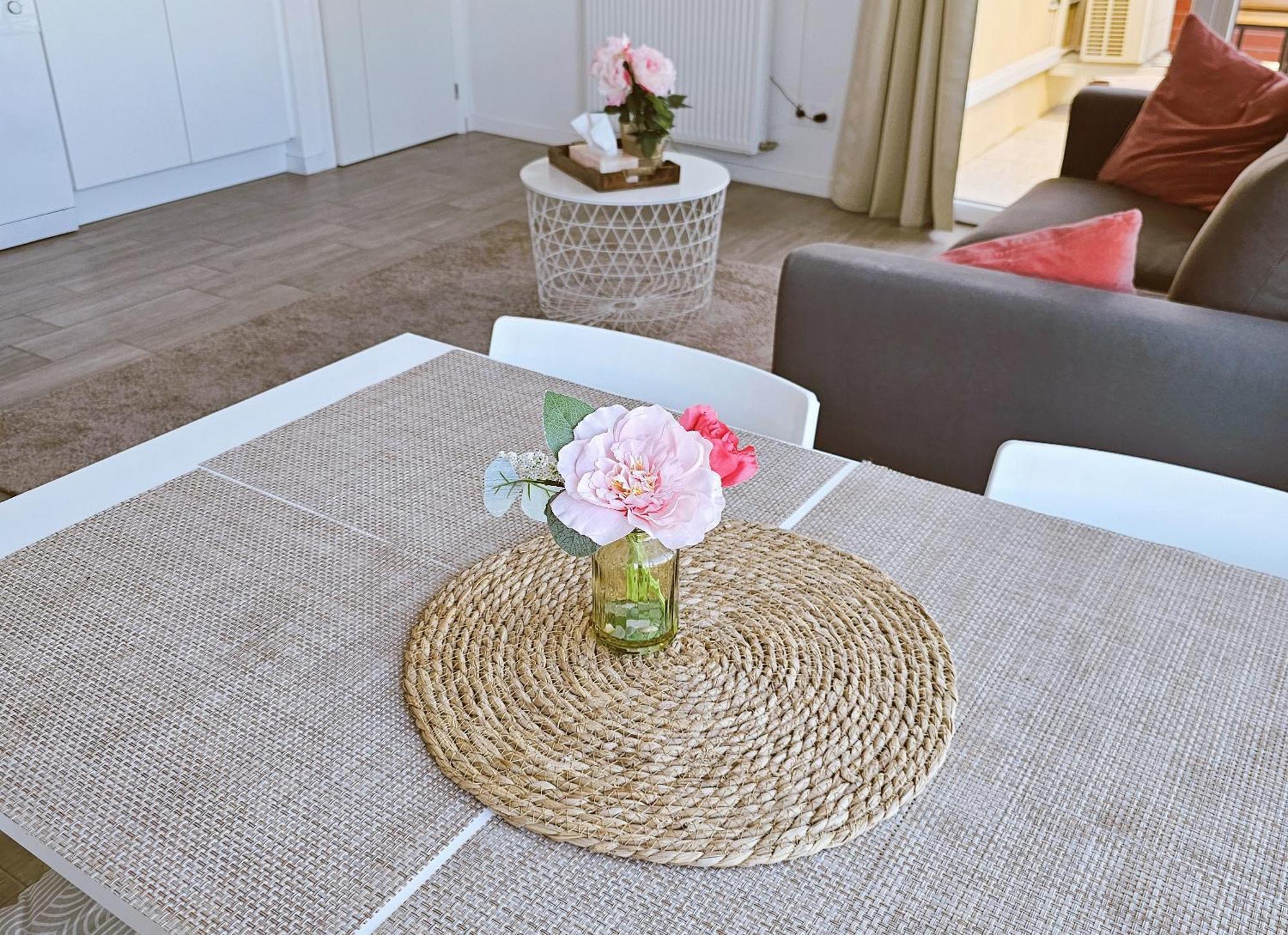 Lakeside Provence - Appartement Classe 4 Etoiles, Vue Sur Le Lac, Parking Sous-Sol, Double Clim Monteux Esterno foto