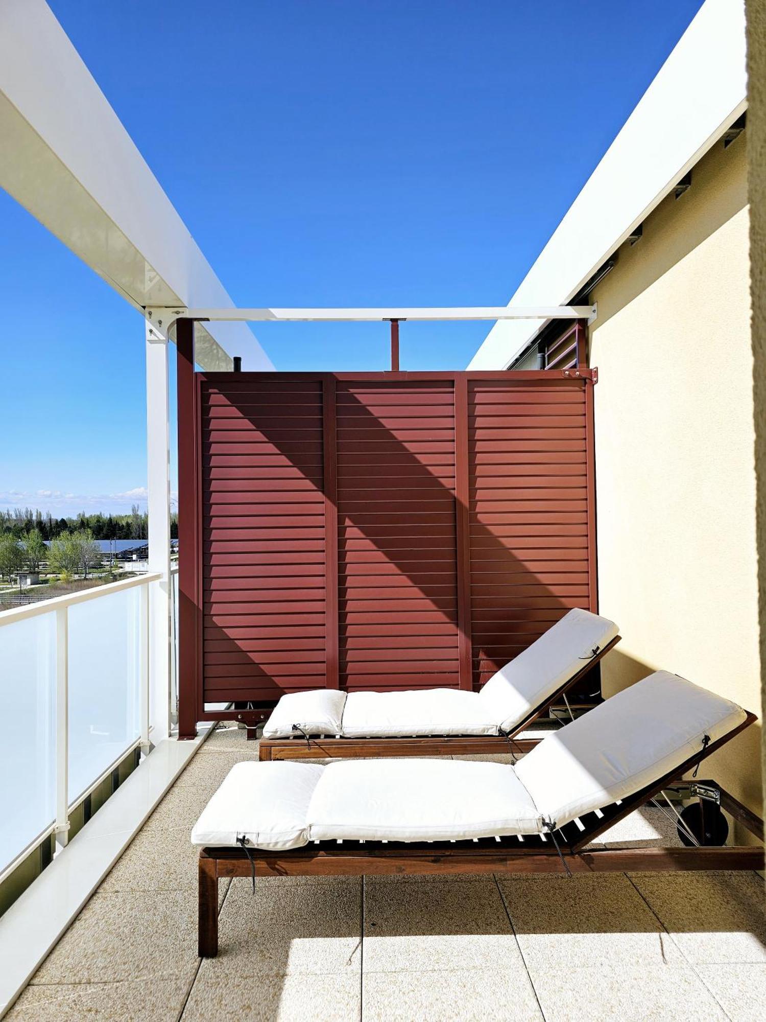 Lakeside Provence - Appartement Classe 4 Etoiles, Vue Sur Le Lac, Parking Sous-Sol, Double Clim Monteux Esterno foto